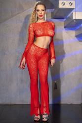 Embroidered mesh top and pants. Red