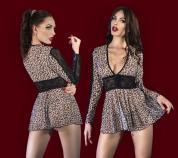 Chemise leopardata in tulle e pizzo con maniche lunghe.