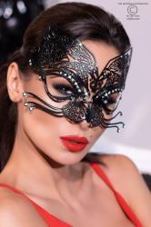 Maschera filigranata con strass. Mod. 4326