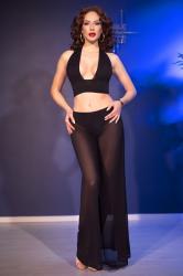 Set 3 pezzi in tulle con tanga. Nero