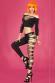 Top e leggings stringati con intagli. Nero