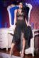 CHILIROSE: negligè in tulle e pizzo con spacco anteriore.