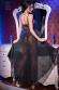 CHILIROSE: negligè in tulle e pizzo con spacco anteriore.